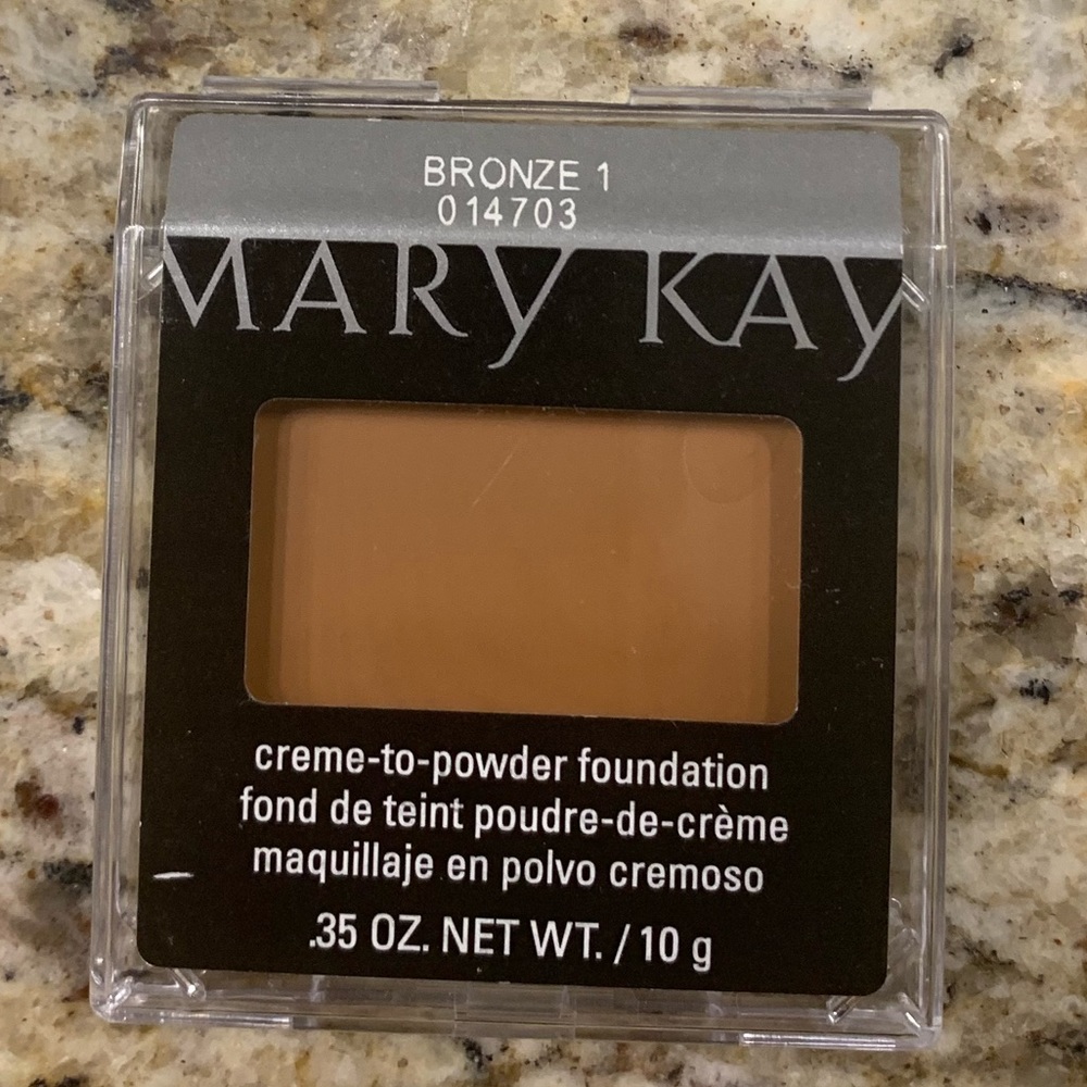 Mary Kay Crème to powder foundation Bronze 1